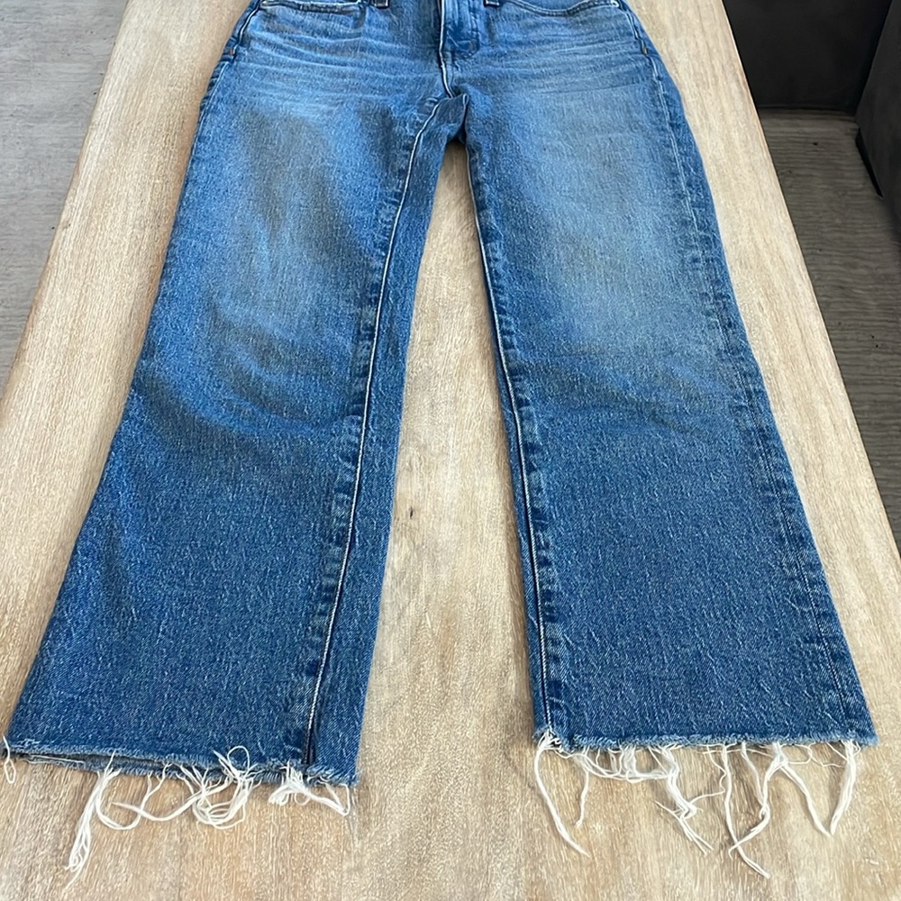 Madewell Cali Demi-Boot Jeans in Enmore Wash: Raw-Hem Edition - Picture 4 of 12